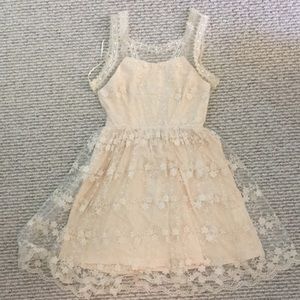 Cream colored lace mini dress - open back